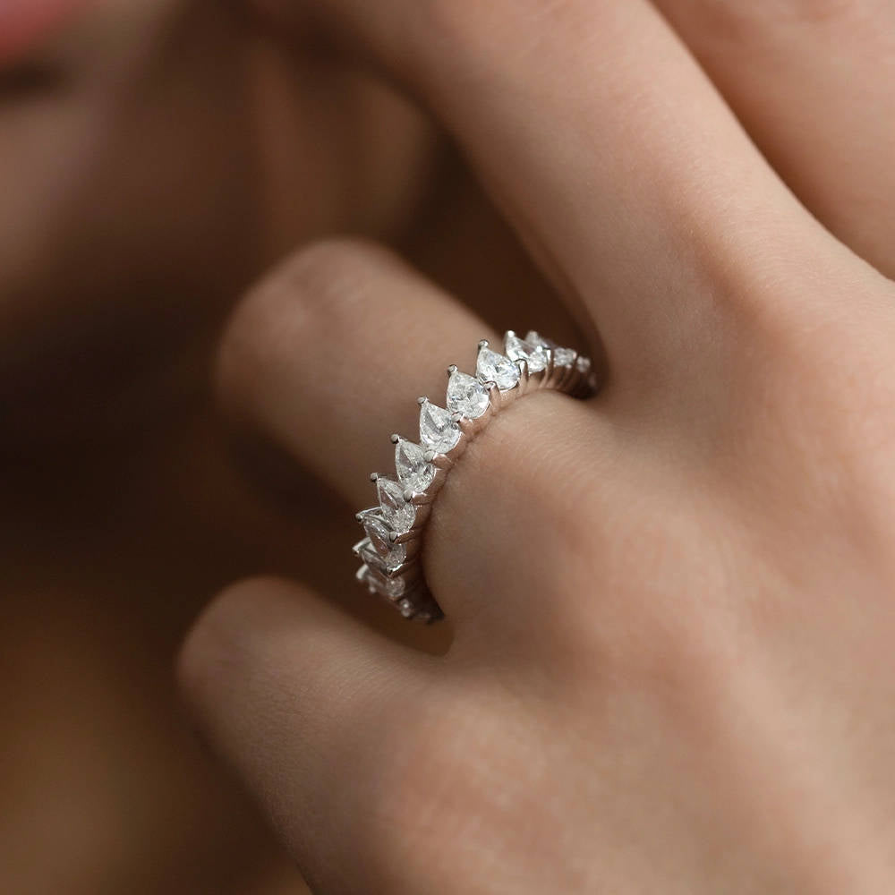3.20 ct. Memoire Diamantring