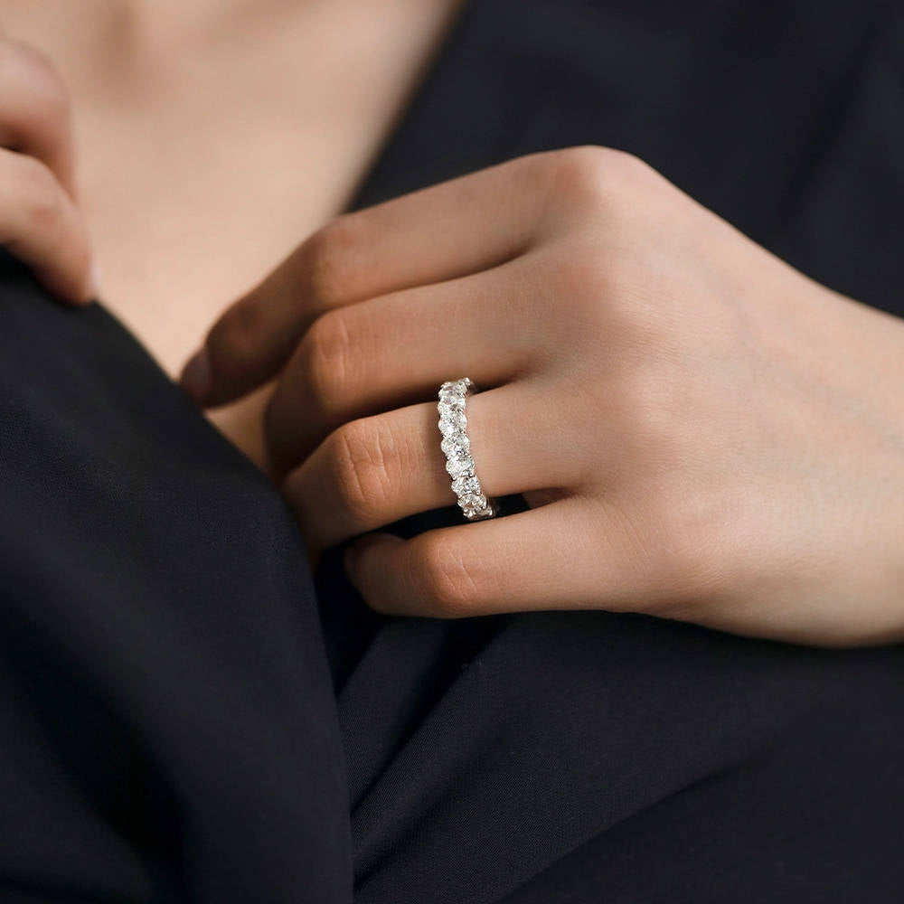 4.50 ct. Memoire Diamantring