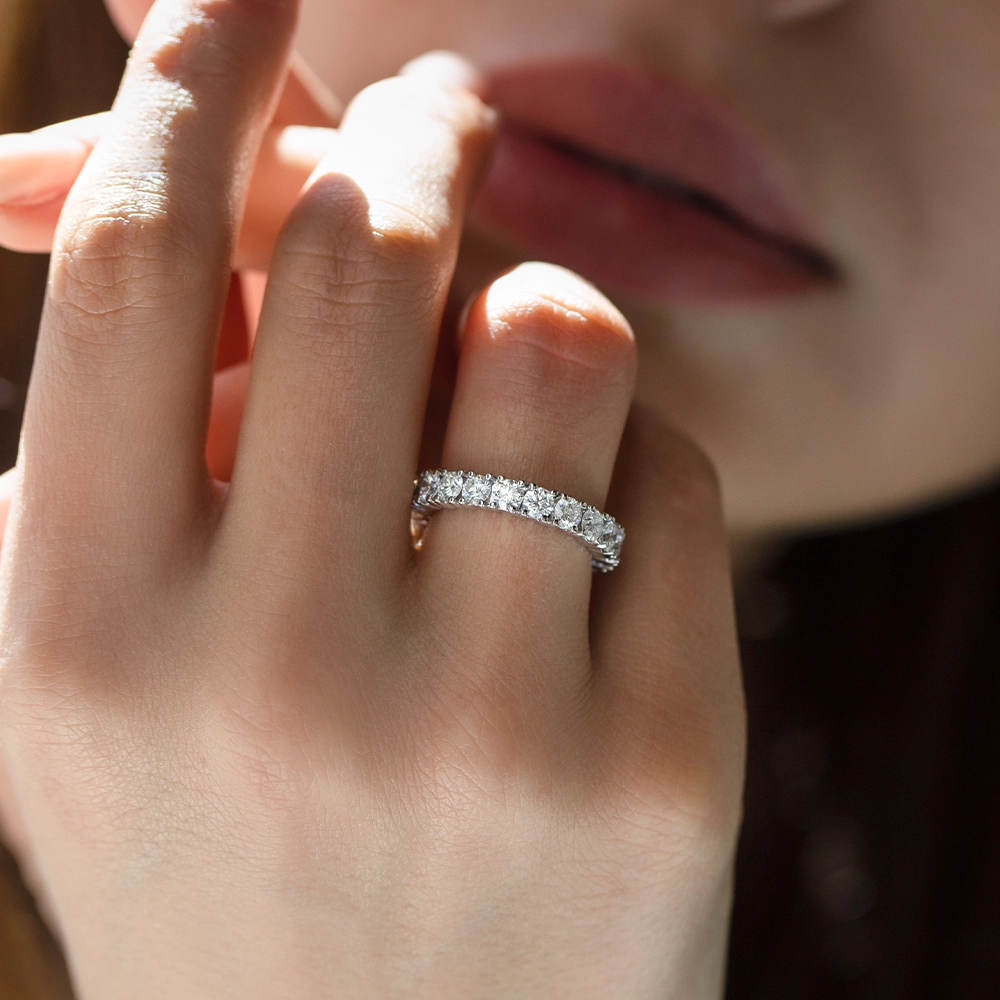 4.00 ct. Memoire Diamantring