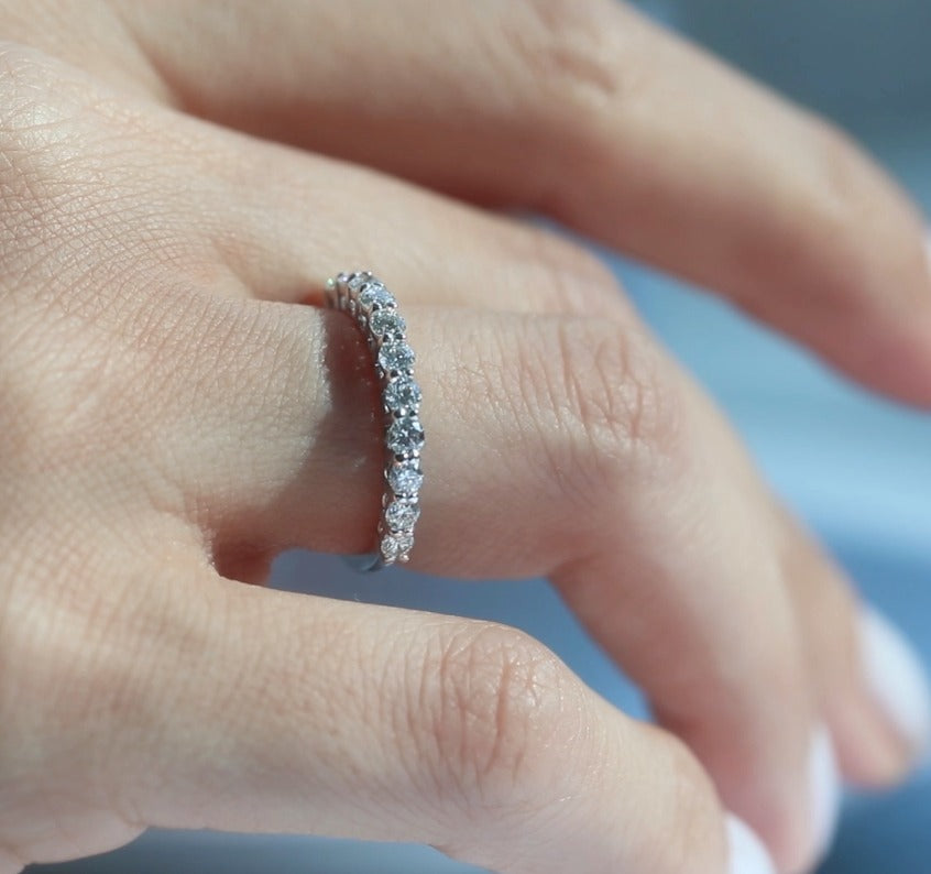 0.70 ct. Halbmemoire Diamantring
