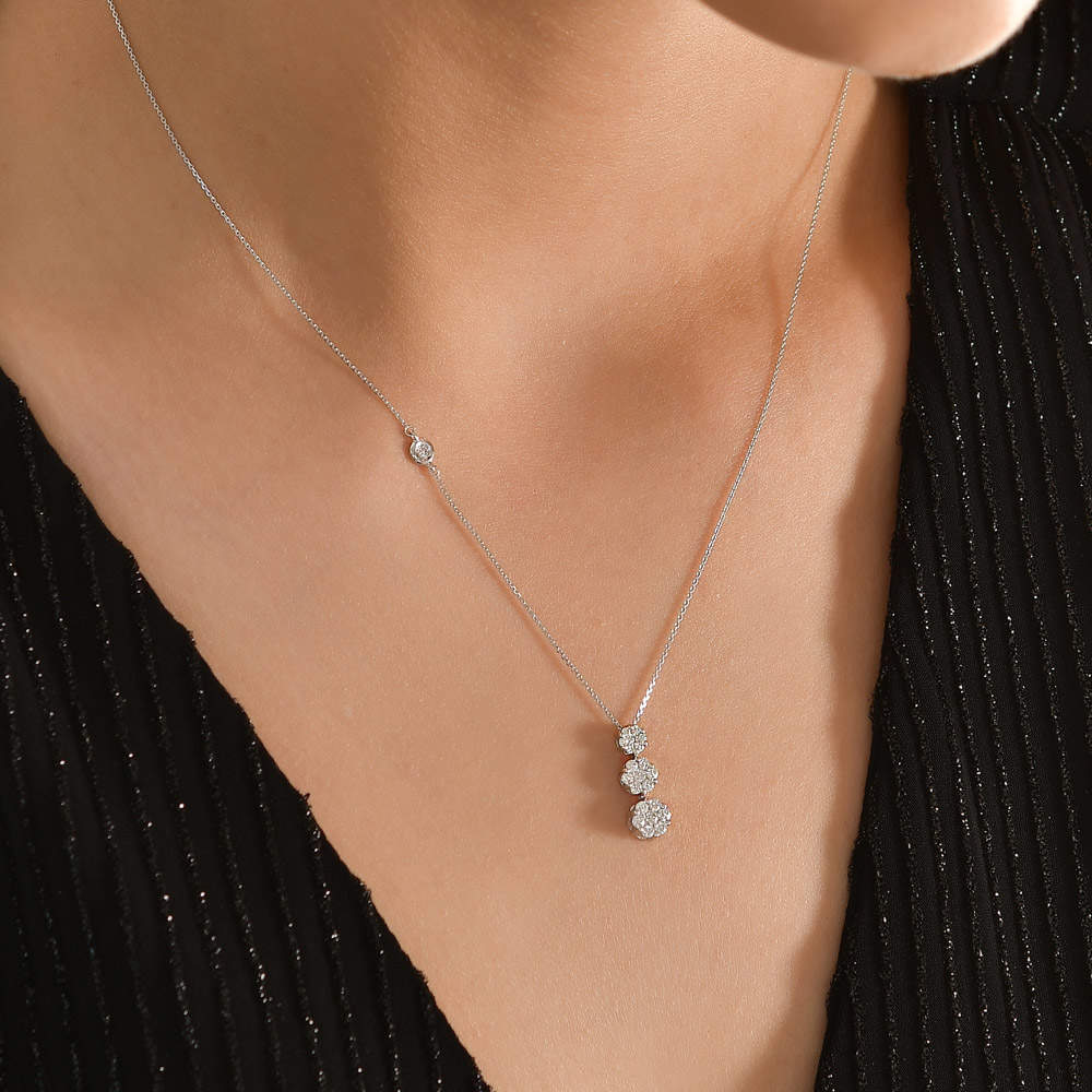 0.45 ct. Reina Diamond Necklace